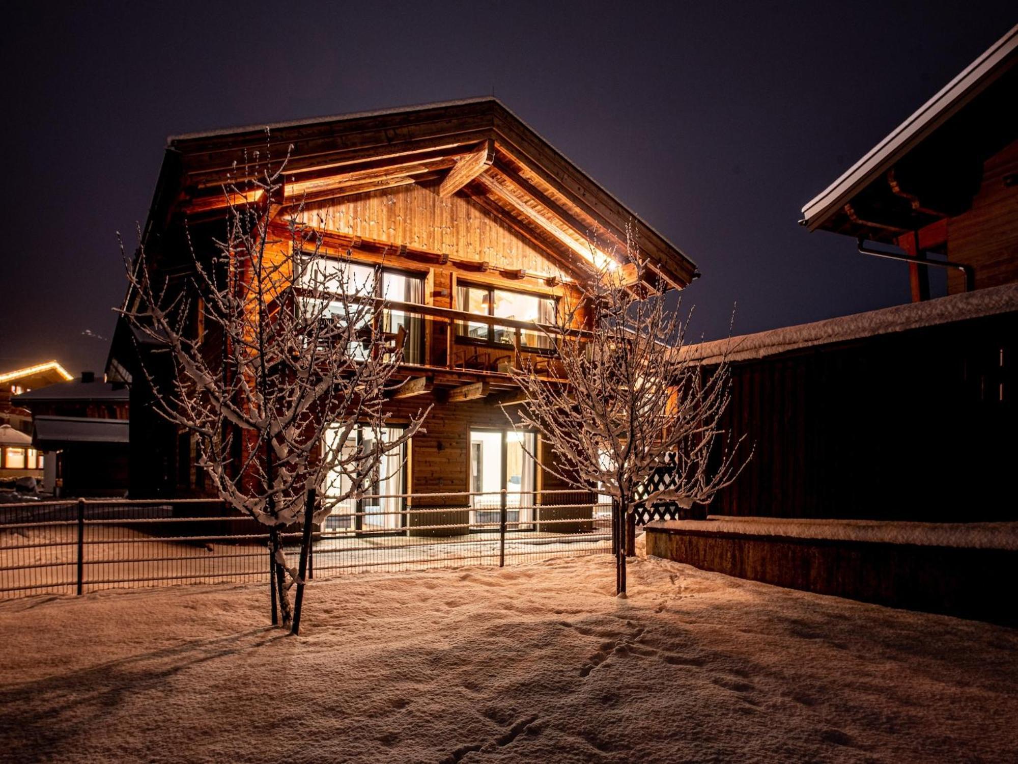 The Village Chalet Stone House วัลด์ อิม พินซ์เกา ภายนอก รูปภาพ
