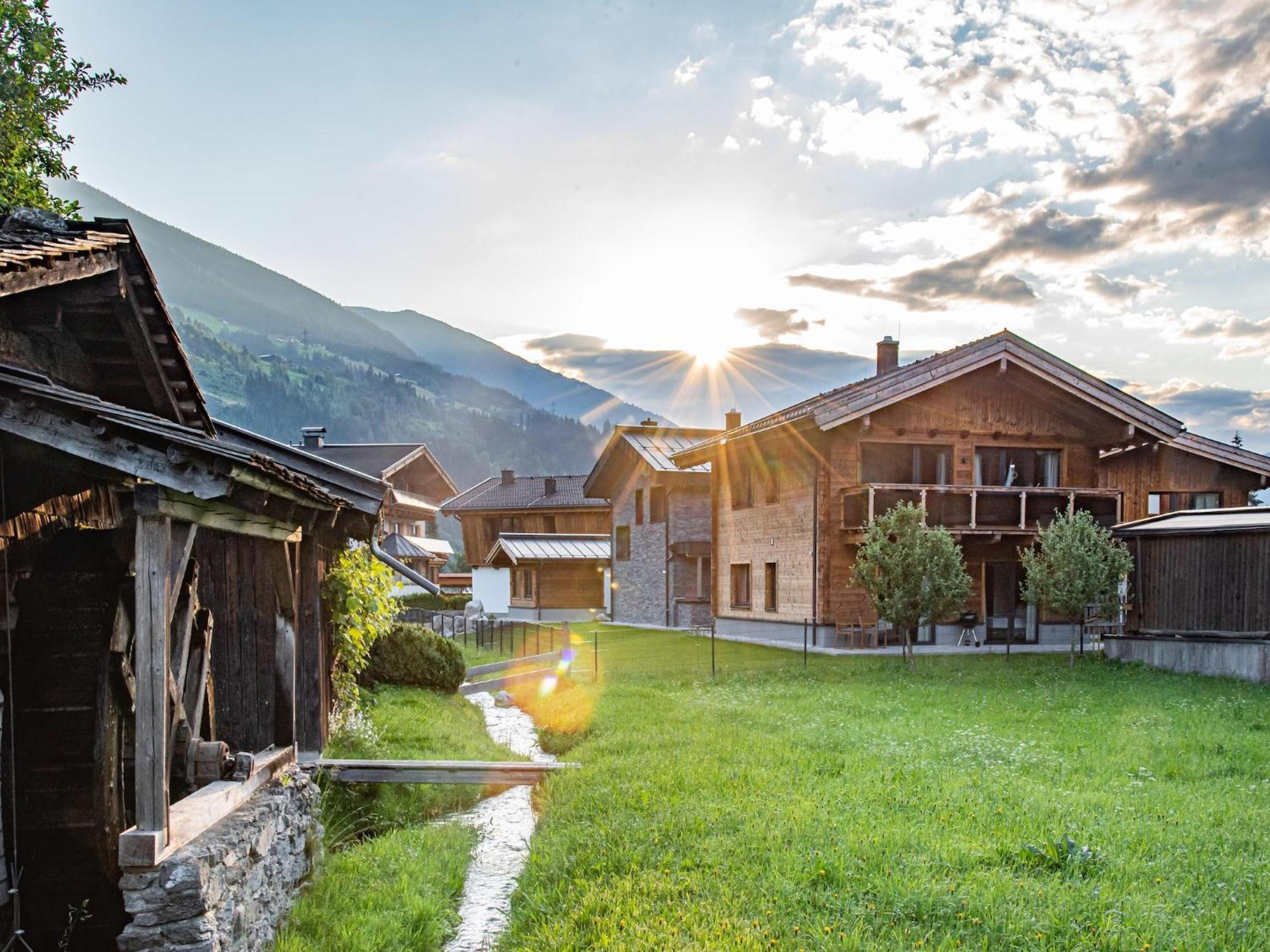 The Village Chalet Stone House วัลด์ อิม พินซ์เกา ภายนอก รูปภาพ